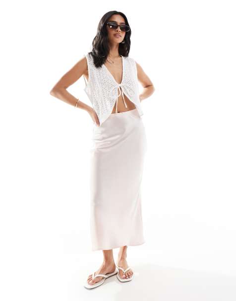New Look Petite – Ljusrosa, diagonalskuren midikjol i satin - view 1