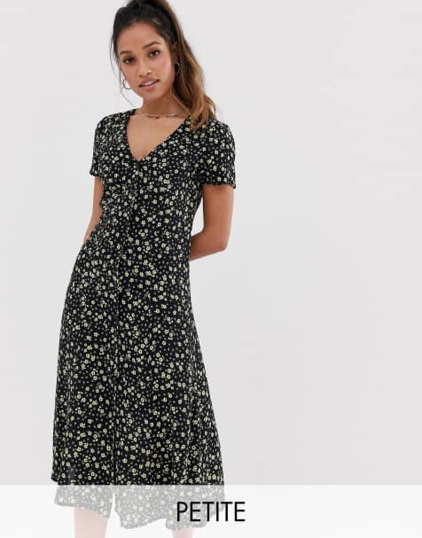New Look Petite midi dress in black floral