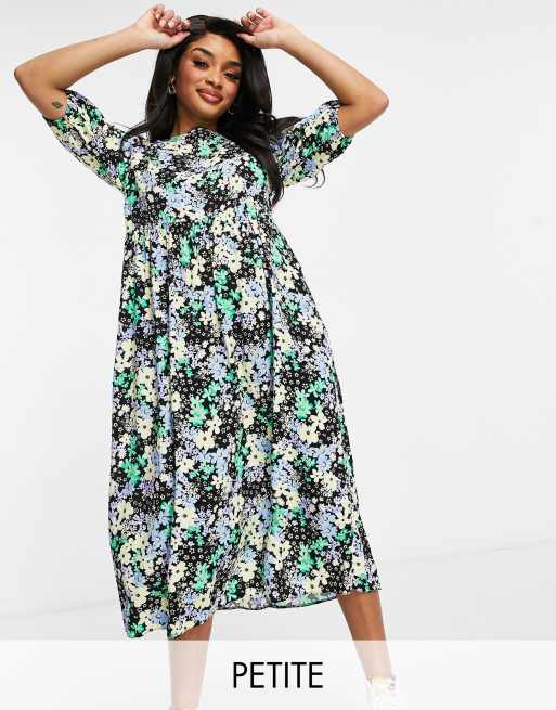 New Look Petite puff sleeve tier hem midi dress in floral print | ASOS