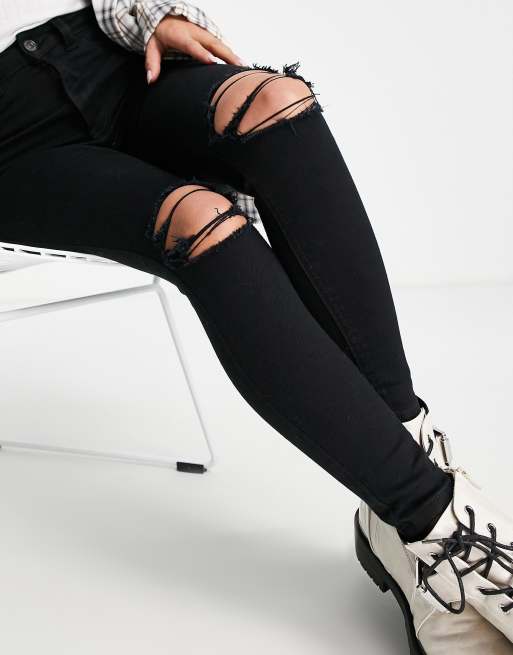 New Look Petite ripped skinny disco jeans in black, 3 of 4