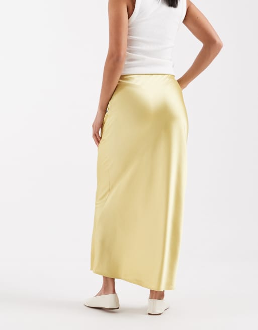 New Look Petite satin bias midi skirt in mid yellow, 3 of 5