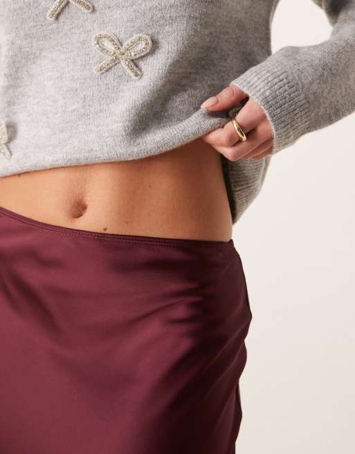 New Look Petite satin midi bias skirt in burgundy, 5 of 5