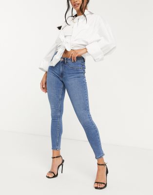 petite skinny jean