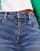 Thumbnail 3 van 4