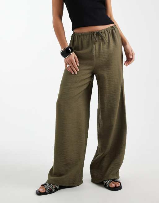 New Look Petite – Spodnie z szerokimi nogawkami w kolorze khaki, 2 z 5