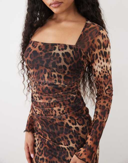 New Look Petite square neck mesh midi dress in brown leopard, 3 of 4