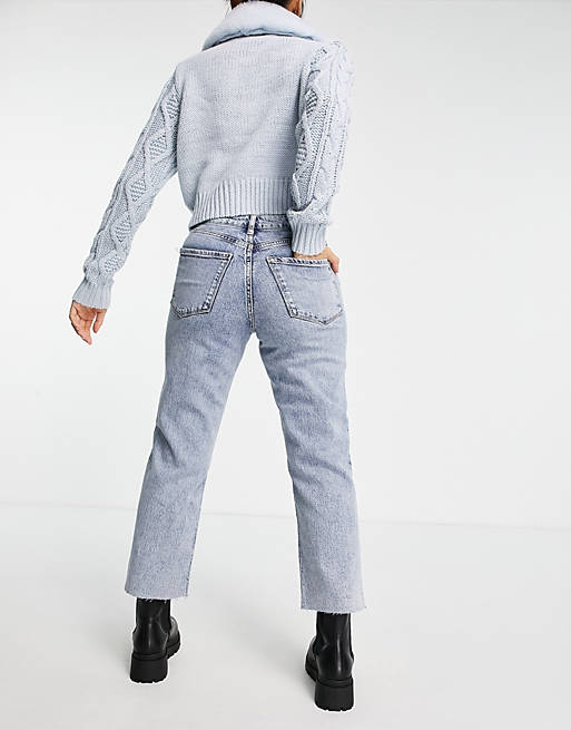 Women New Look Petite straight leg jeans in light blue 