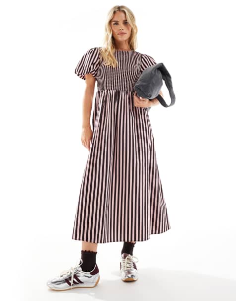 New Look Petite stripe shirred midi dress in pink pattern - view 1
