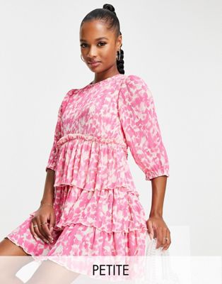 New Look Petite tiered smock dress in pink floral