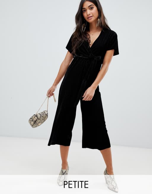New Look Petite - Tuta jumpsuit a portafoglio in velluto nera