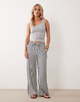 Trousers 1