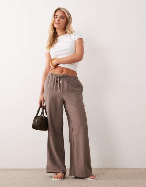 New Look Petite wide leg woven trousers in mink brown - view 1