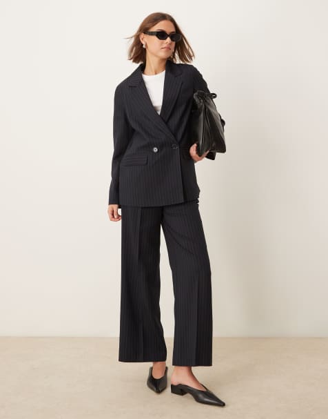 New Look pinstripe tailored blazer & pants set in black - view 1