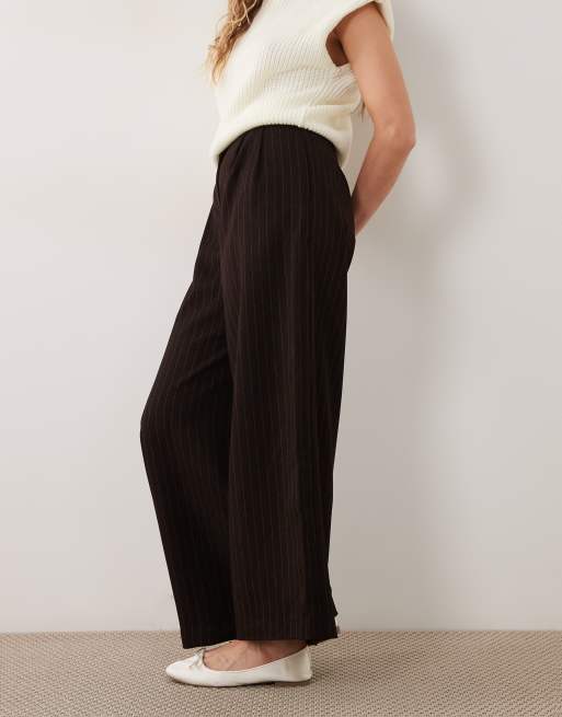 New Look pinstripe wide leg pant co-ord in brown, 2 of 5
