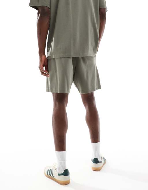New Look pique shorts in khaki (part of a set), 3 of 5