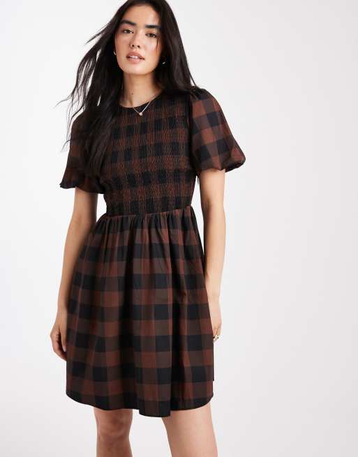 New Look plaid shirred mini dress in brown