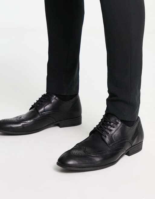 New Look plain brogues in black | ASOS