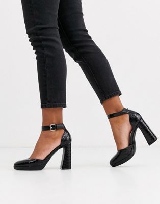 New Look platform leather look croc heel in black | ASOS