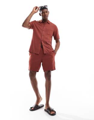 New Look New Look pleat front linen-blend shorts co-ord in rust-Brown
