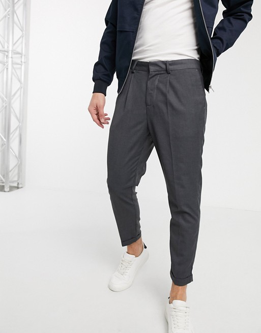 New Look pleat pull on smart joggers in mid grey