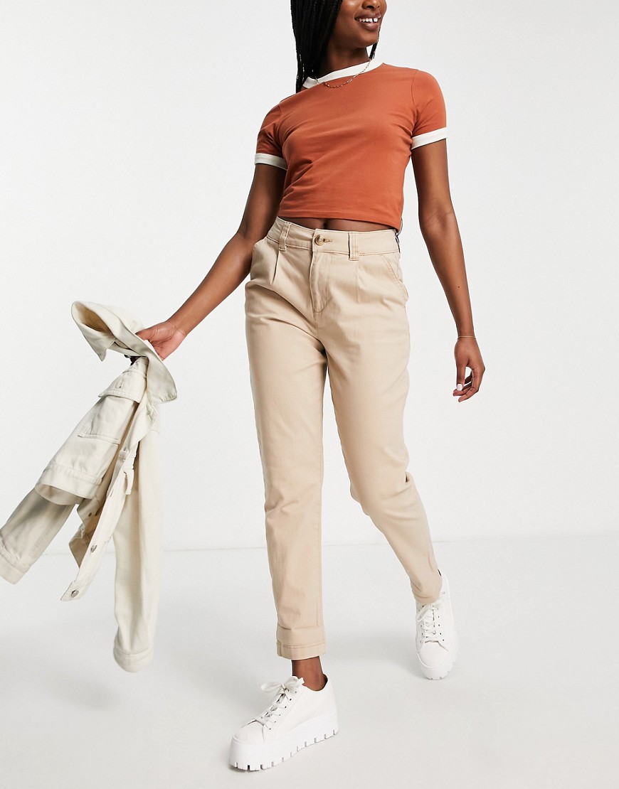 New Look Pleated Chino In Beige-neutral