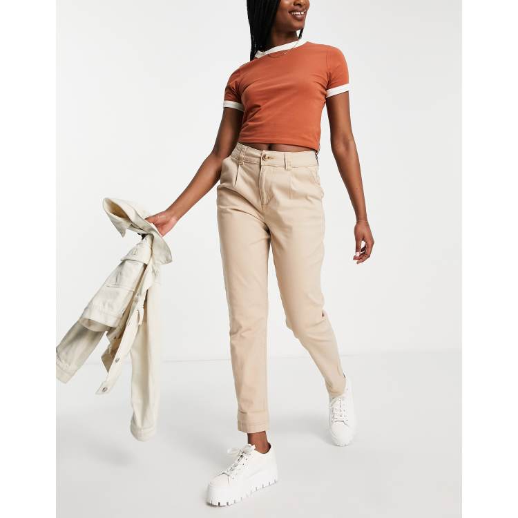 New Look pleated chino in beige