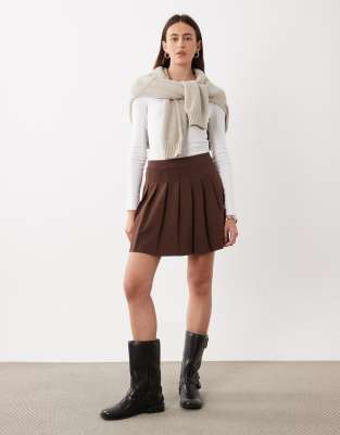 Brown 4