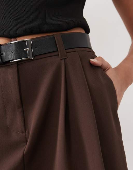 New Look pleated mini skirt with belt in dark brown, 3 of 5