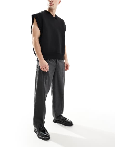 New Look pleated smart pants in dark grey - view 1
