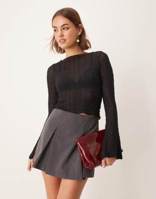 New Look - Plissierter Mini-Skort in Dunkelgrau