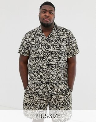 New Look Plus – Leopardmönstrad skjorta med platt krage, del av set-Brun