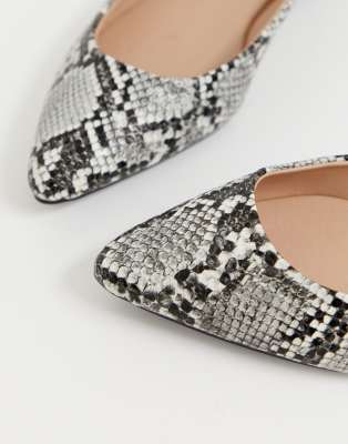 snake print pointed flats