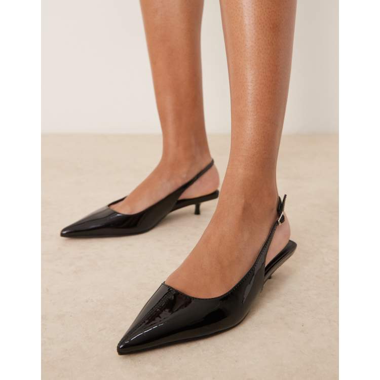 New Look pointed kitten heeled shoe in black ASOS