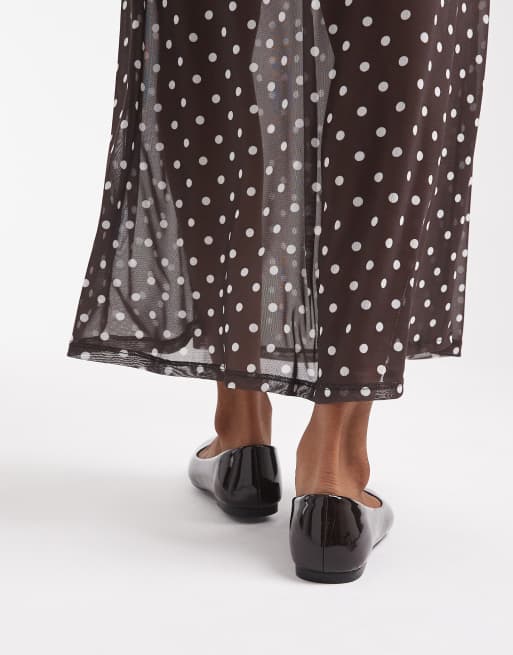 New Look pointed patent faux leather ballet flats in brown, 3 of 4