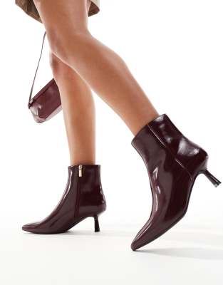 New Look pointed toe mid ankle boot in burgundy-Red