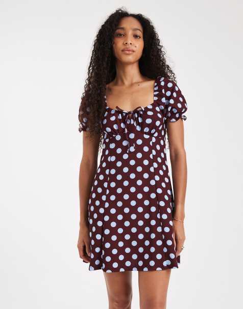 New Look polka dot crinkle milkmaid mini dress in red - view 1