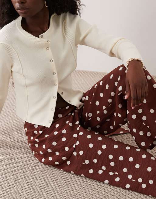 New Look polka dot tie waist wide leg pants in brown, 5 of 5