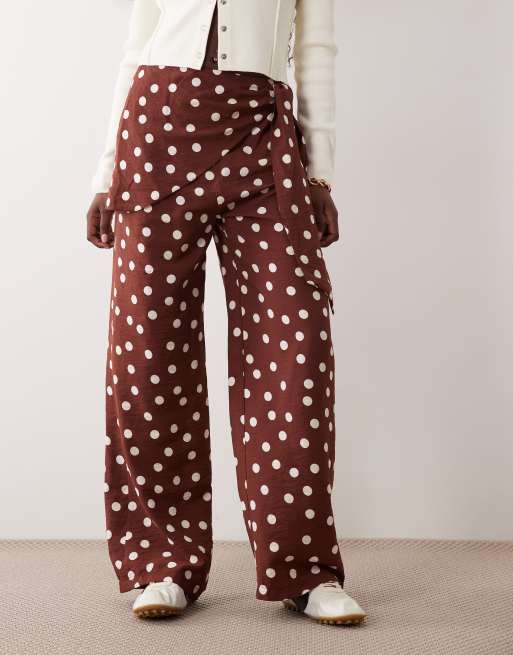 New Look polka dot tie waist wide leg trousers in brown, 2 of 5