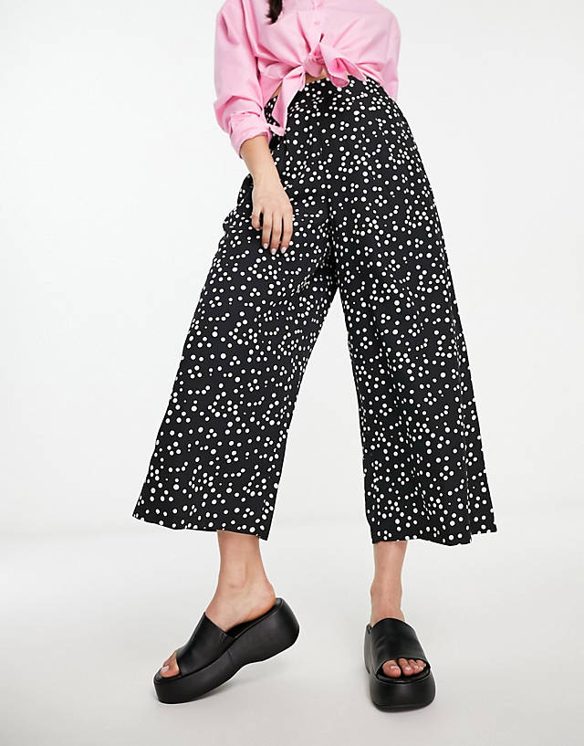 New Look - polka dot wide leg cropped trousers in black