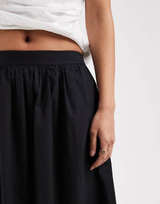 New Look poplin circle midi skirt in black, 3 of 5