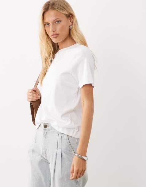 New Look Premium girlfriend tee in white - view 1