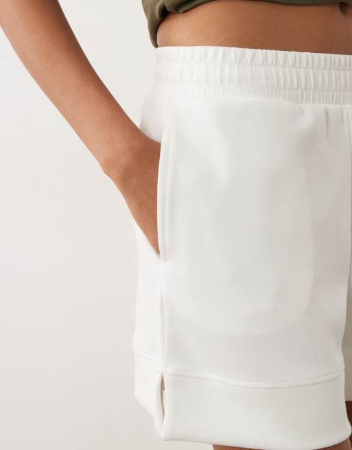 New Look - Premium - Hvide bløde shorts, 4 af 5