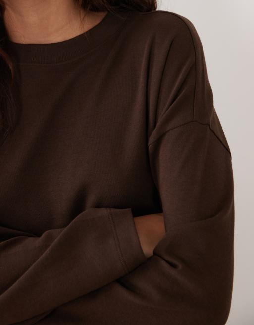 New Look Premium long sleeve oversized tee in dark brown, 2 of 4