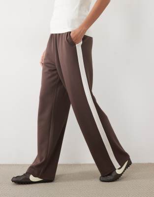 Joggers 3
