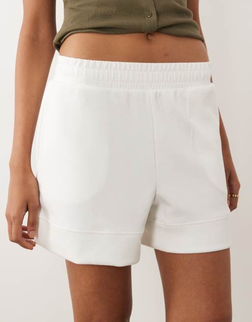 New Look premium soft shorts in white, 3 of 5