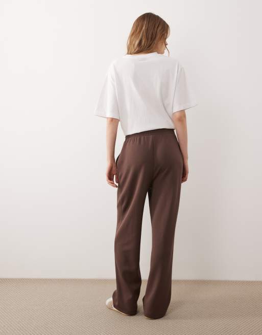 New Look premium wide leg trackies in brown, 2 of 5