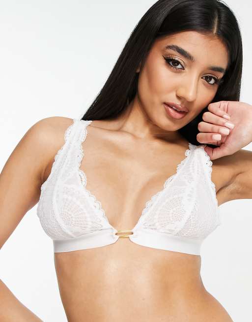 New Look pretty lace bralette in white