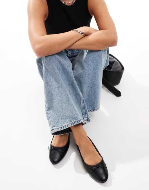 New Look PU ballet flats in black | ASOS