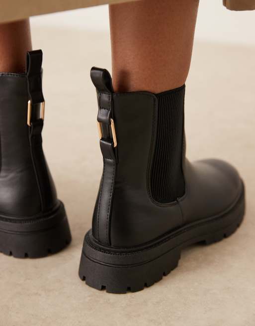 New Look PU chunky chelsea boot in black ASOS