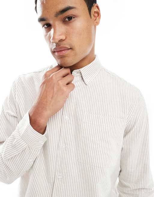 New Look – Pudełkowa koszula oxford w brązowe prążki, 5 z 5